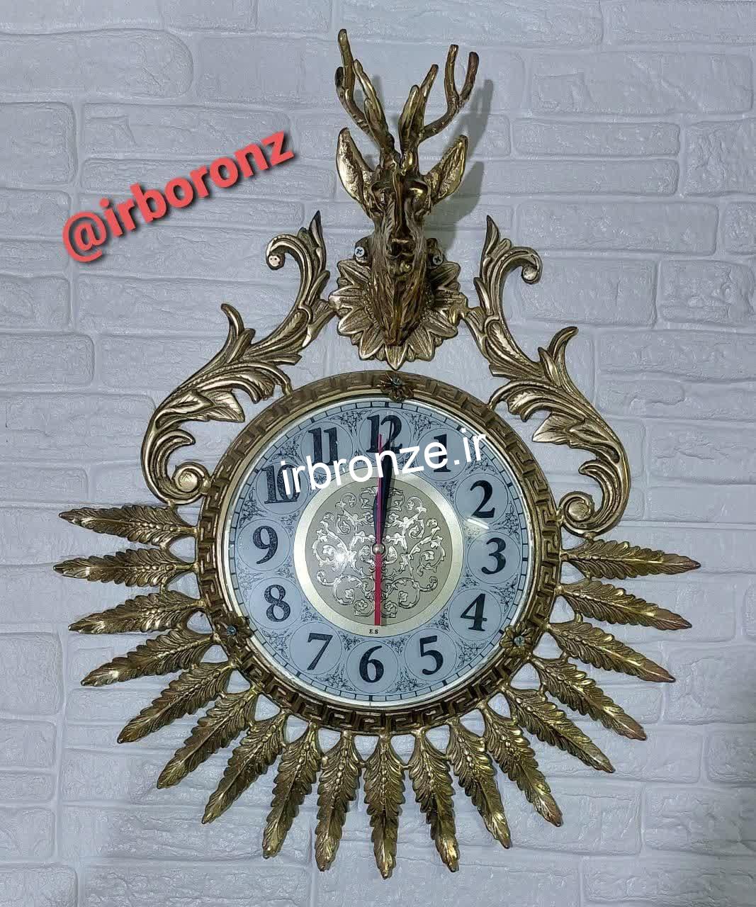 ساعت دیواری برنجی مدل کله گوزن